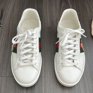 Men’s Gucci Ace Bee Sneaker size 8.5us